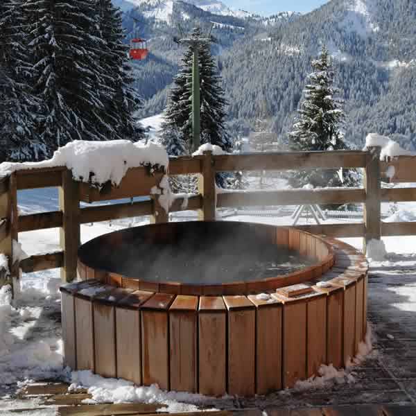 Northern Lights hot tub